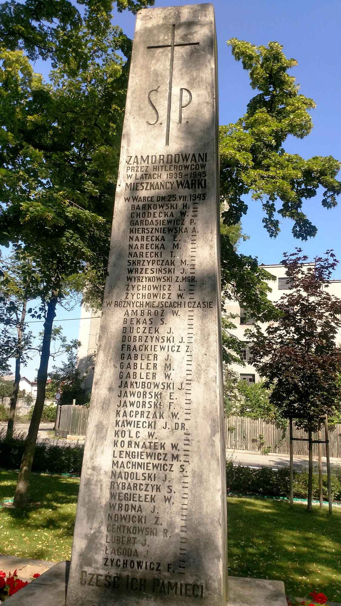Pomnik ku czci Warczan – ofiar II wojny światowej, fotografia, 2 poł. XX w.