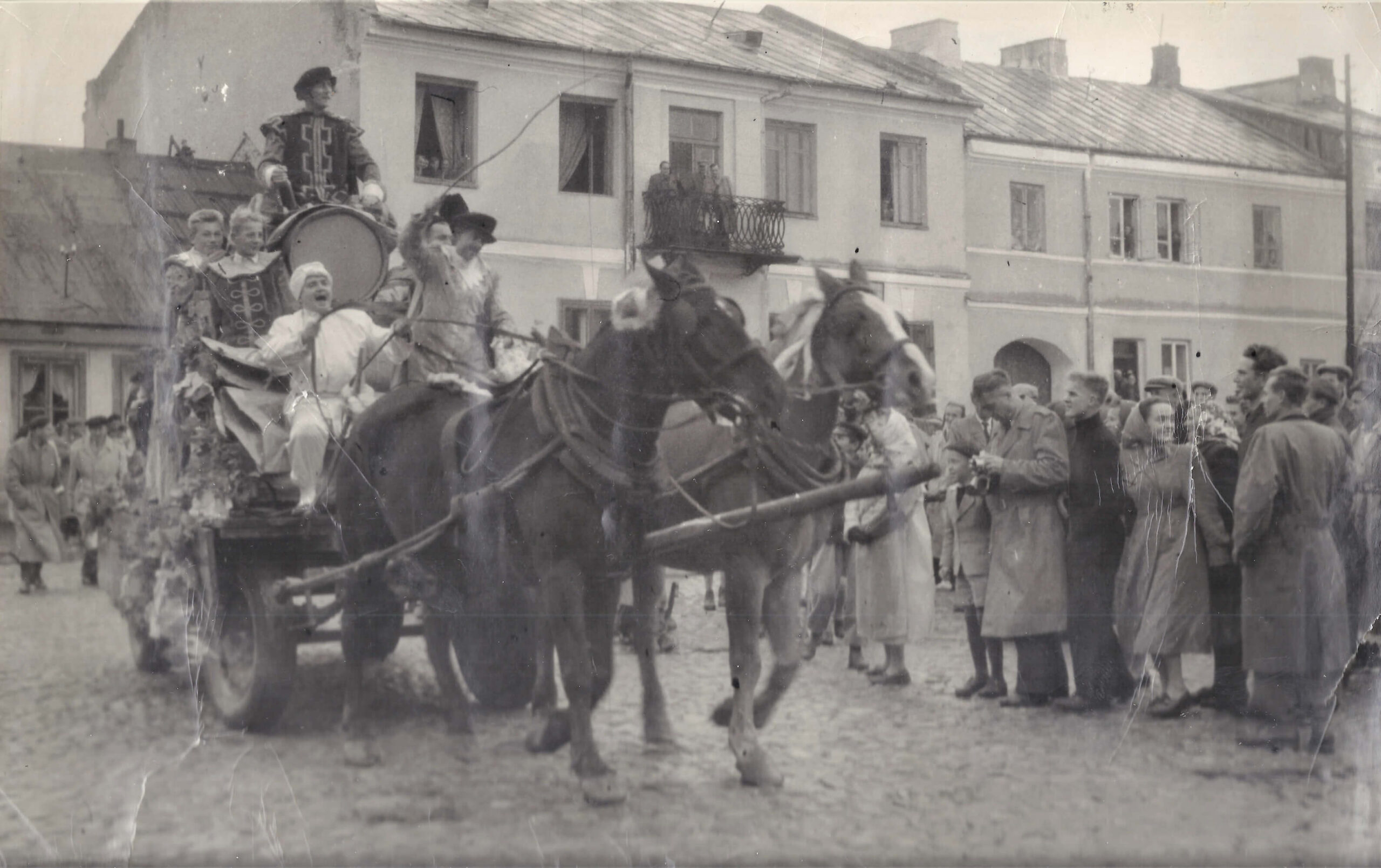 Obchody wareckiego „Święta Winobrania”, fotografie, lata 50. XX w.